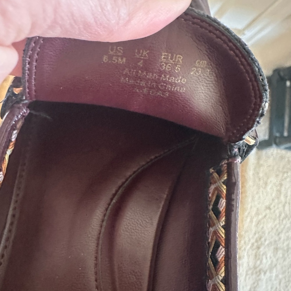 SARTO By Franco Sarto Burgundy Loafers - Picture 6 of 6